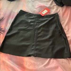 Peyton Jensen “Vivian vegan mini” skirt medium